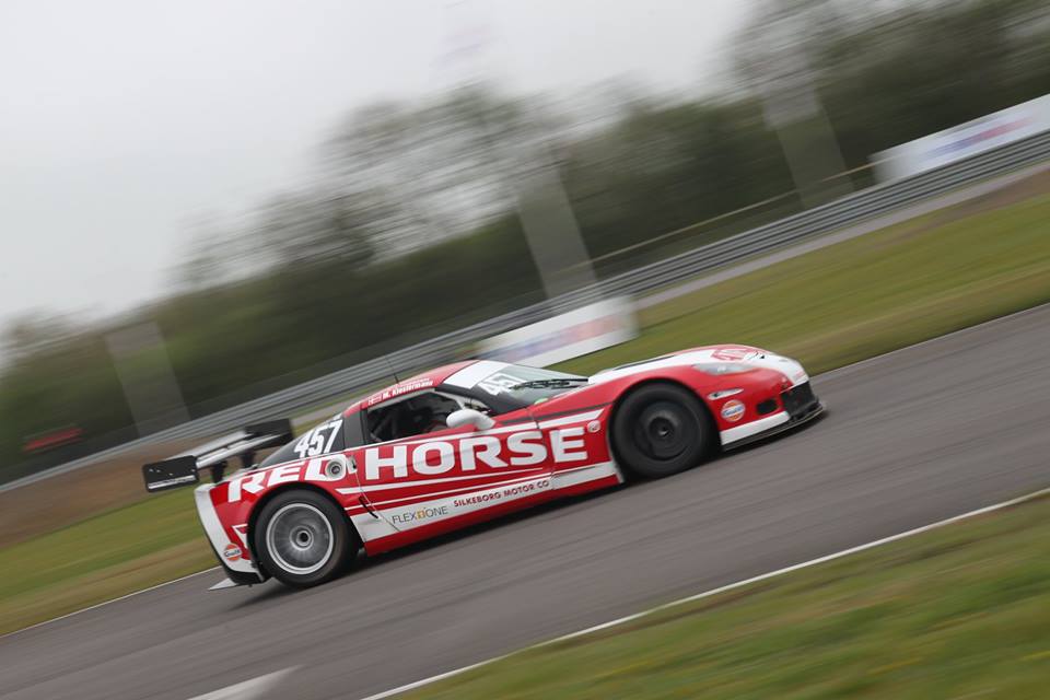 Perfection Racings Corvette, der hvor den hører hjemme - på banen
(Foto: Henning Smed)
